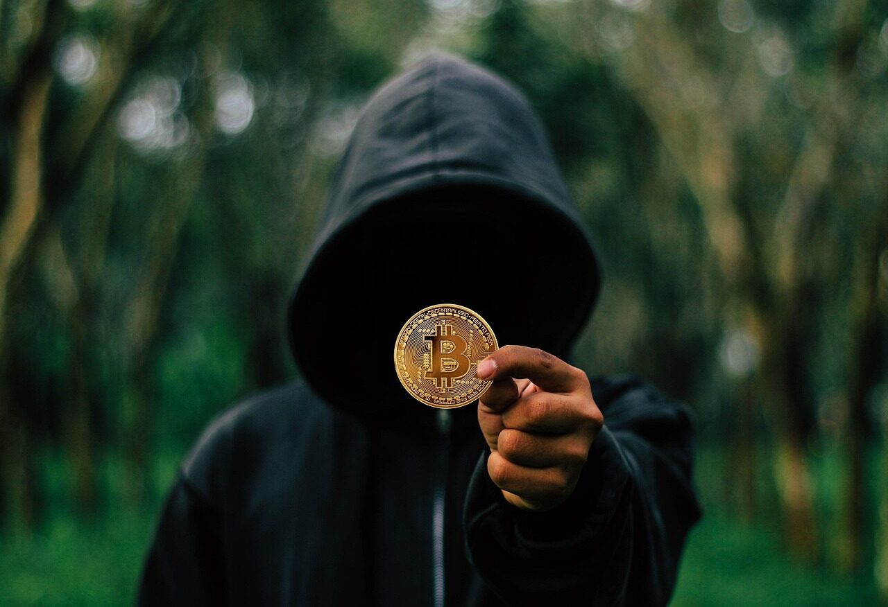Bitcoin falls 3.7% to test $81,500 ETF cost basis as key support